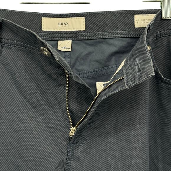 Brax Cooper Fancy Pants Blue Men SZ 35 x 32 Classic Modern Sleek Office Comfort - Picture 7 of 11